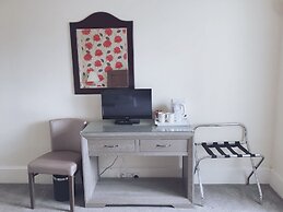 The Alexander Guest House