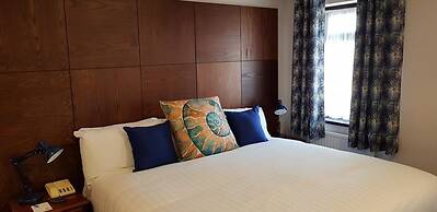 Heights Hotel