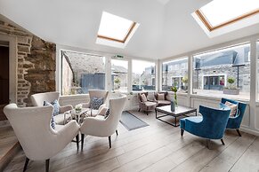 Dunalastair Hotel Suites