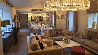 Dunalastair Hotel Suites