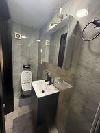 Da Vinci Guest House Gatwick