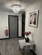 Da Vinci Guest House Gatwick