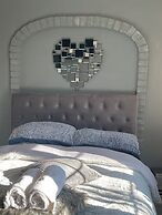 Da Vinci Guest House Gatwick