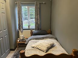 Da Vinci Guest House Gatwick