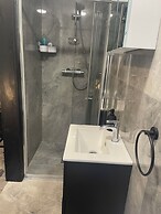 Da Vinci Guest House Gatwick