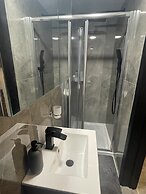 Da Vinci Guest House Gatwick