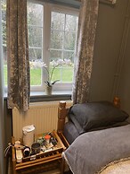 Da Vinci Guest House Gatwick