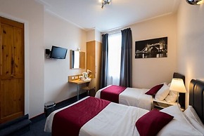 Adria Hotel