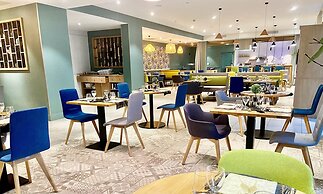 Holiday Inn Calais-Coquelles by IHG