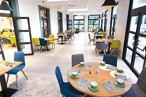 Holiday Inn Calais-Coquelles by IHG