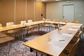 Brit Hotel Caen Nord - Mémorial