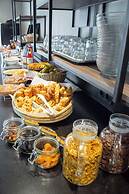 Brit Hotel Caen Nord - Mémorial