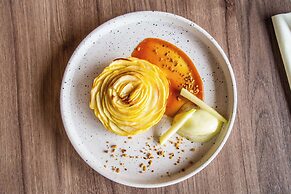 Brit Hotel Caen Nord - Mémorial