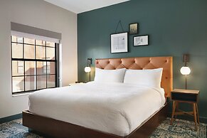 Four Points by Sheraton Raleigh Arena