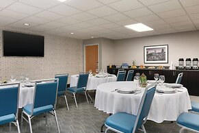 Four Points by Sheraton Raleigh Arena