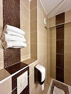 Kyriad Montpellier Centre - Antigone