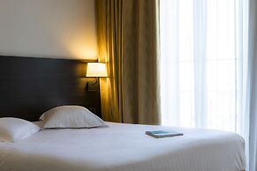 Escale Oceania Marseille Vieux Port