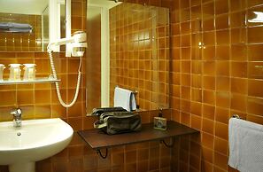 Hôtel Eden Montmartre