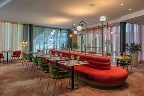 Hilton Paris La Defense Hotel