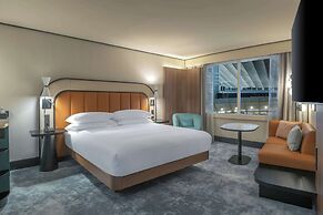 Hilton Paris La Defense Hotel