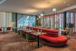 Hilton Paris La Defense Hotel