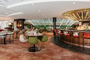 Hilton Paris La Defense Hotel