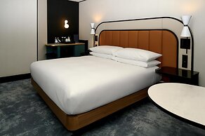 Hilton Paris La Defense Hotel
