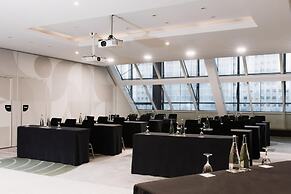 Hilton Paris La Defense Hotel