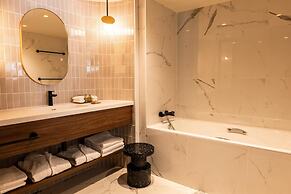 Hilton Paris La Defense Hotel