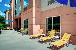 Fairfield Inn & Suites by Marriott - Emporia