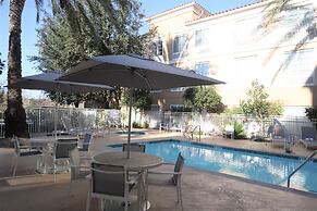 Hilton Garden Inn Calabasas