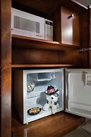 Staypineapple, Watertown Hotel, University District Seattle