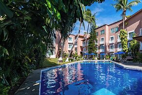Hotel Castillo Huatulco & Beach Club