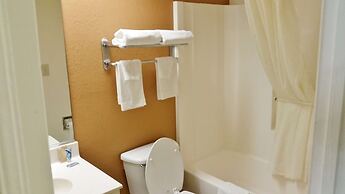 Country Hearth Inn & Suites Augusta