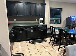 Country Hearth Inn & Suites Augusta