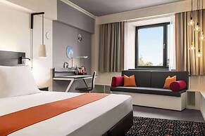 Vienna House Easy by Wyndham Bucharest Airport