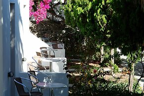 Aressana Spa Hotel and Suites