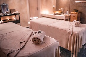 Aressana Spa Hotel and Suites