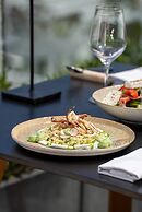 Aressana Spa Hotel and Suites