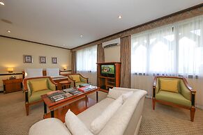 Dar Es Salaam Serena Hotel