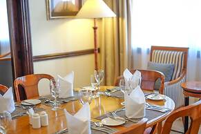 Dar Es Salaam Serena Hotel