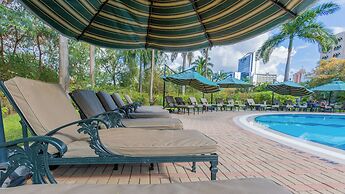 Dar Es Salaam Serena Hotel