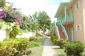 Bird Rock Beach Hotel
