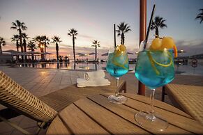 Dioscuri Bay Palace Hotel