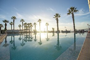 Dioscuri Bay Palace Hotel