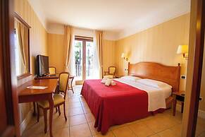 Dioscuri Bay Palace Hotel