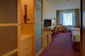 VIP Executive Entrecampos Hotel & Conference