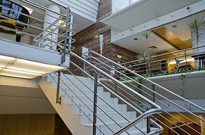 VIP Executive Entrecampos Hotel & Conference