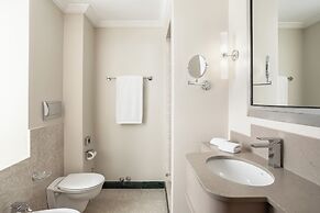 Room Mate Collection Mia, Rome Colosseum