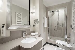 Room Mate Collection Mia, Rome Colosseum